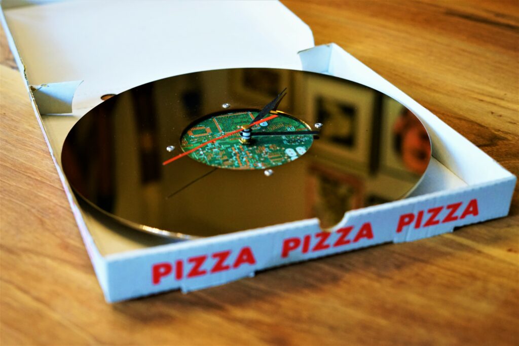 Pizza-Uhr